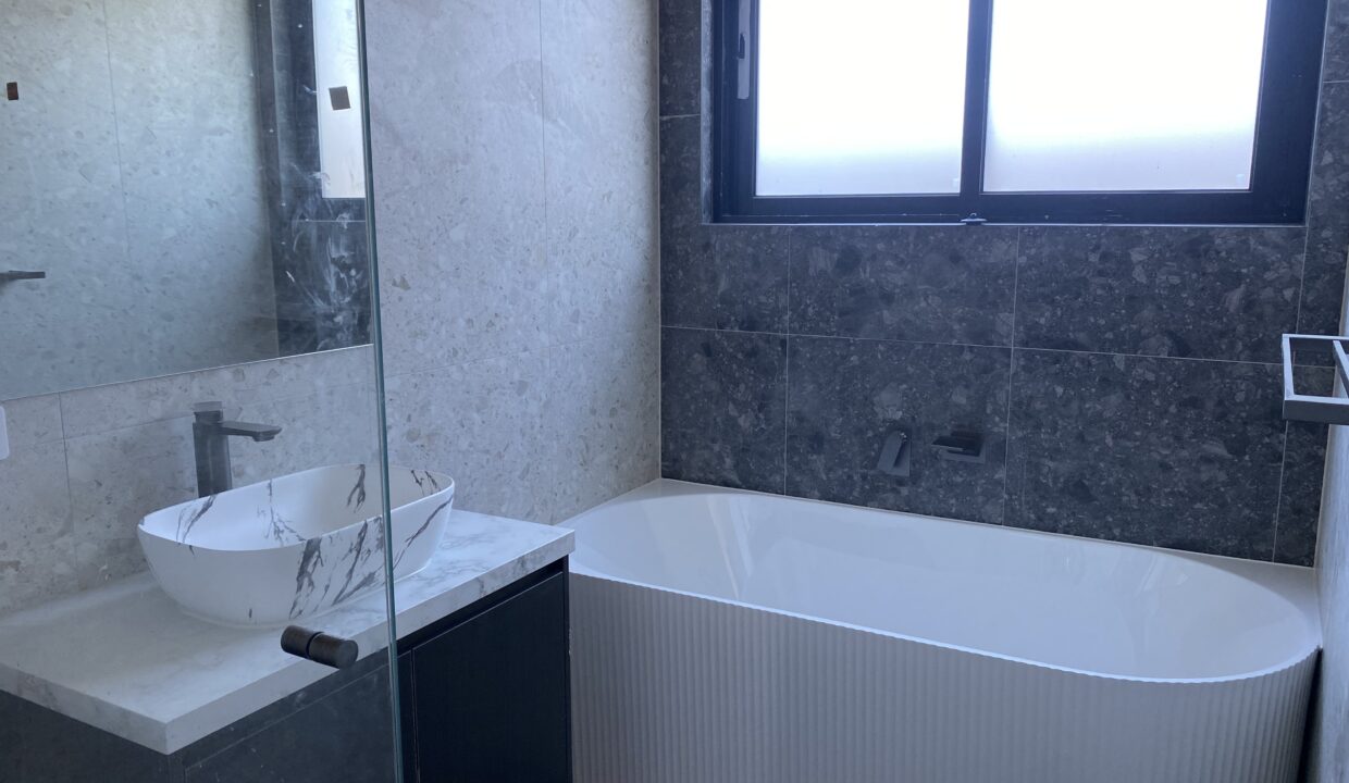 uploads2F1755842784365-09gxlpnldxug-02c020fb494842828e9b3c3b52a1cb8e2FIMG_5125