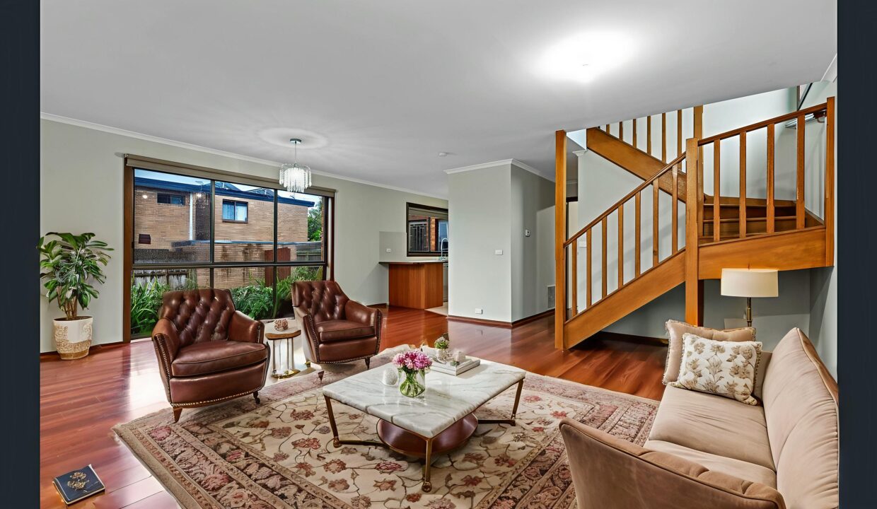 uploads2F1756351475652-92yydcoz40l-cc19471a57351336d9bf45dee8e02abc2Fliving-303-mt-LivingRoom-Luxury-2