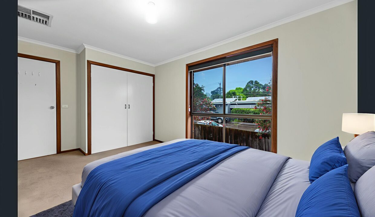 uploads2F1756351475654-bv85tgd31ug-cc19471a57351336d9bf45dee8e02abc2FRoom1-303-mt-Bedroom-Standard-0