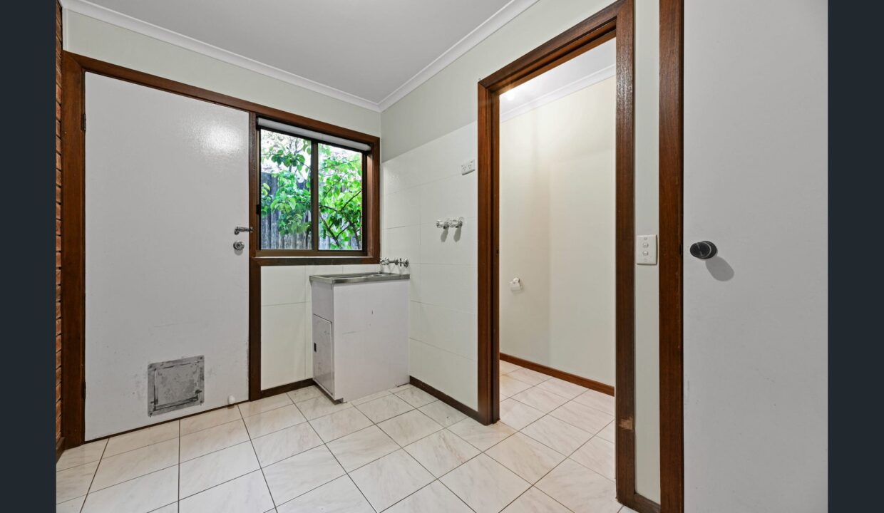 uploads2F1756351792868-x8xqwtxqqvj-cc19471a57351336d9bf45dee8e02abc2Flaundry303mt